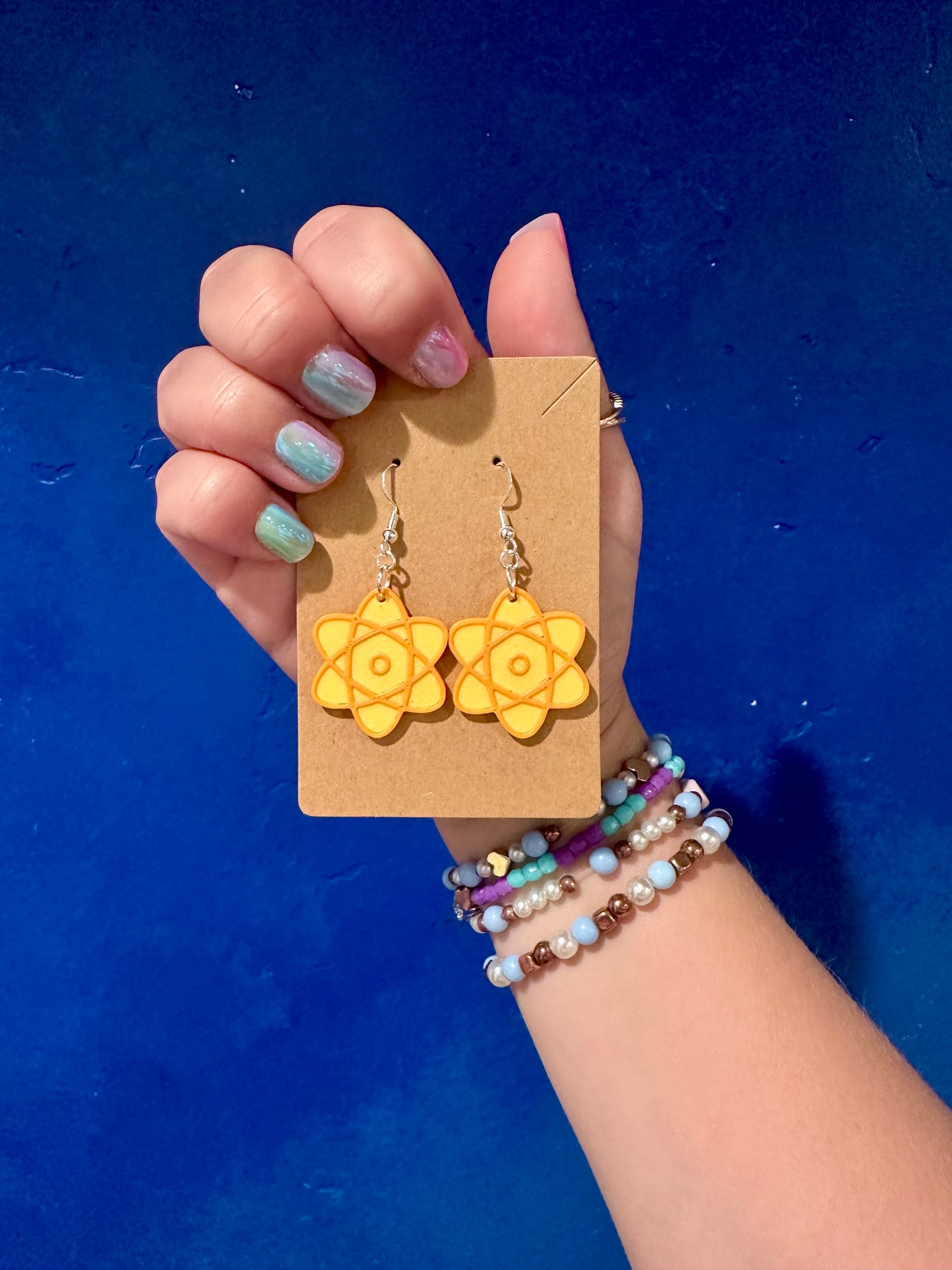 Eye to Eye Earrings - 3D Printed