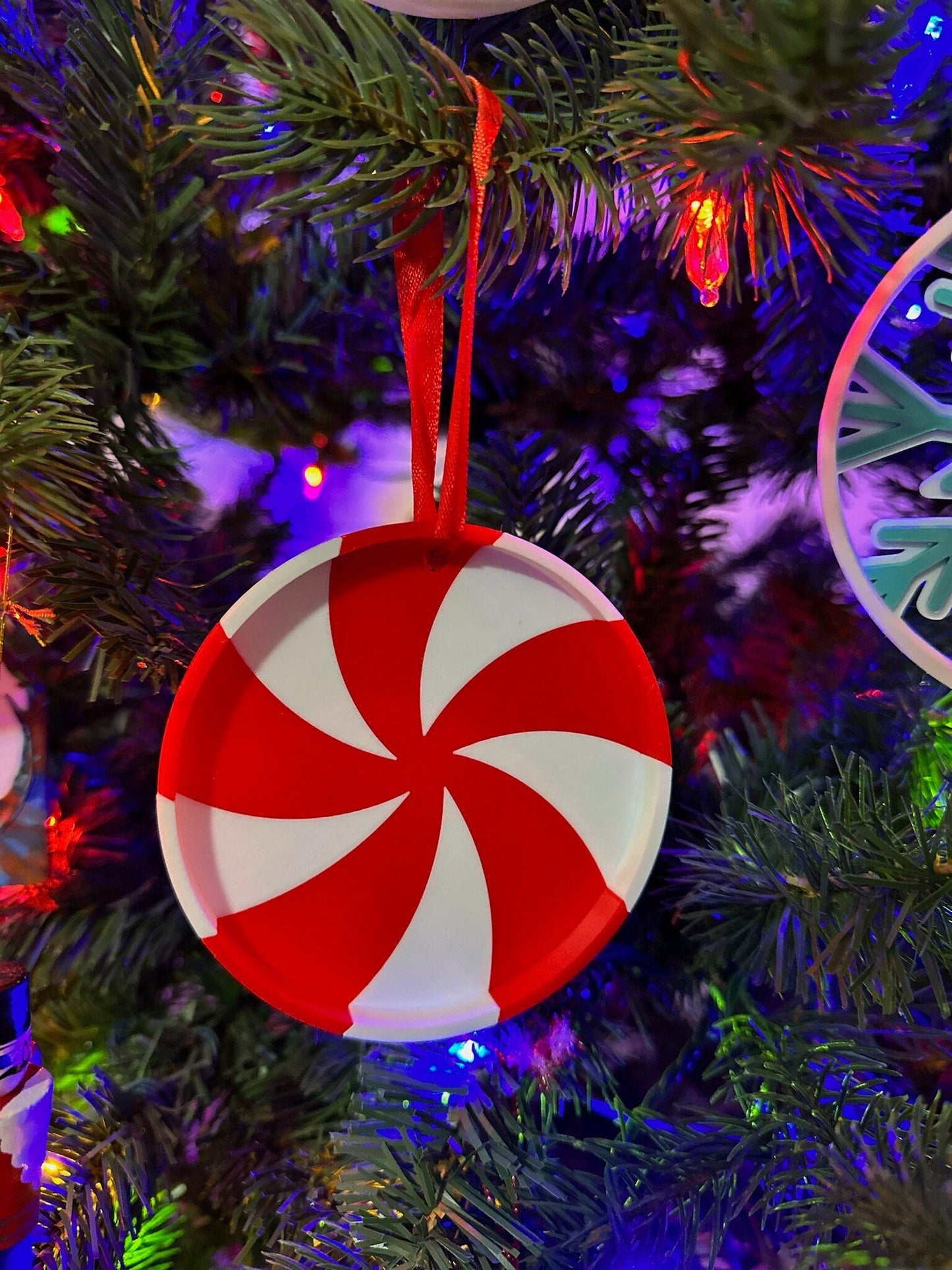 Peppermint Swirl Ornament - 3D Printed Christmas Ornament - Available in many colors