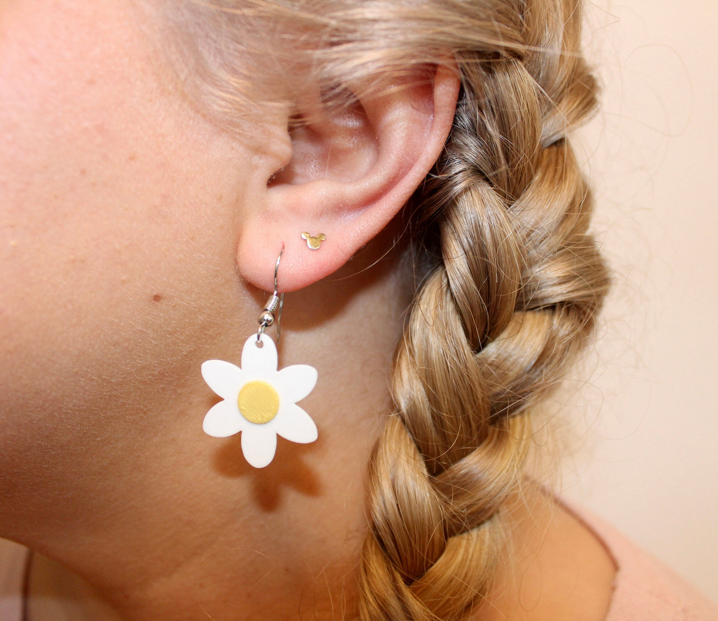 Daisy Flower Earrings - 3D printed - Available in many colors